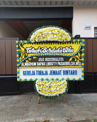 Papan Bunga Duka di Sindang Laya